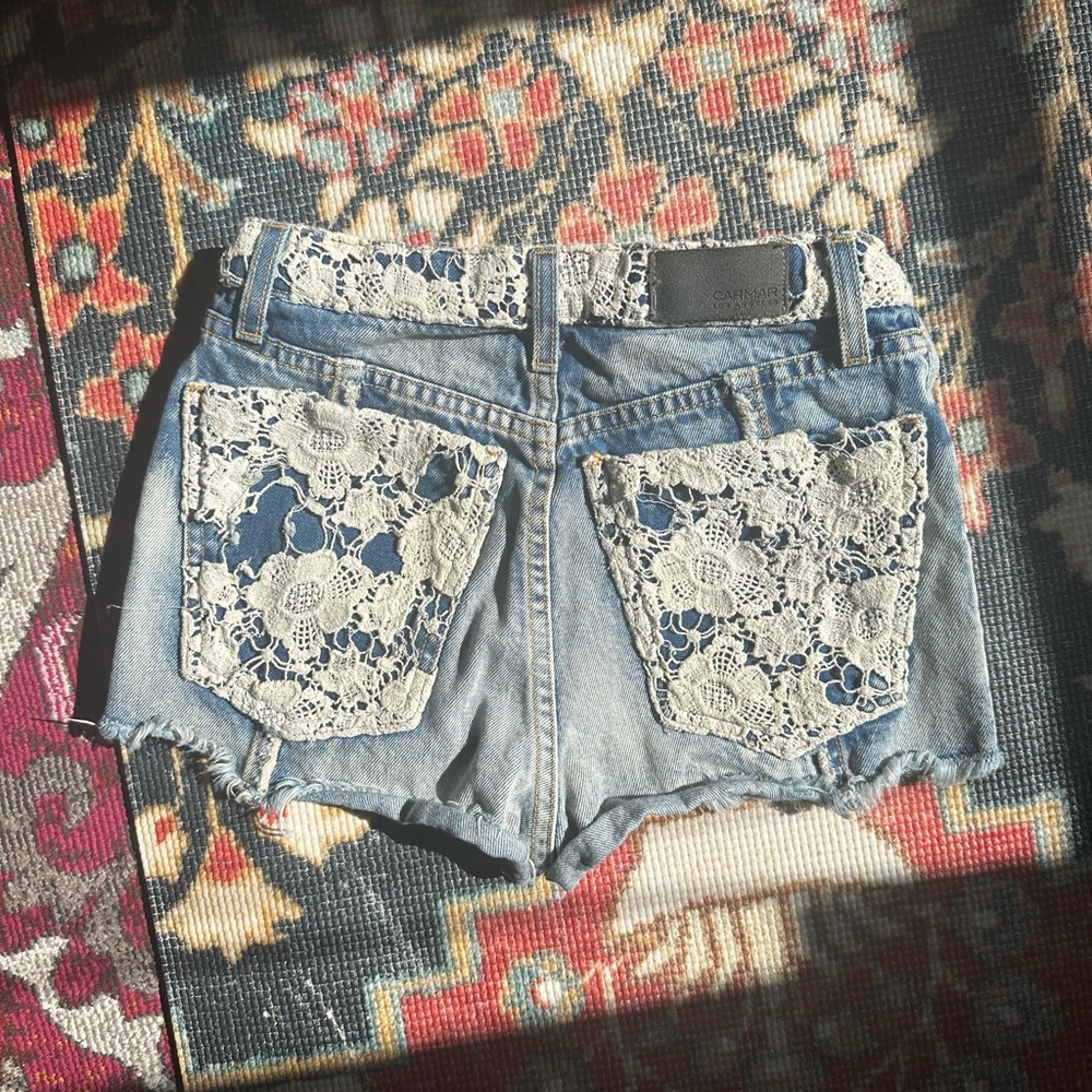 Carmar crochet Jean shorts - Picture 2 of 4